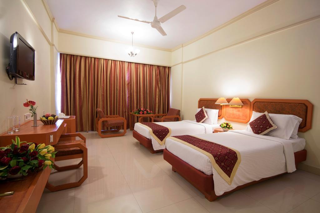 Dolphin Hotel Visakhapatnam Exterior foto